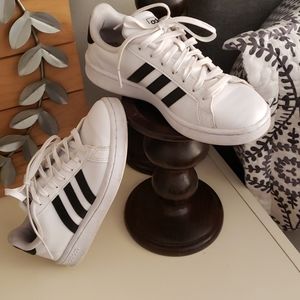 Adidas runners